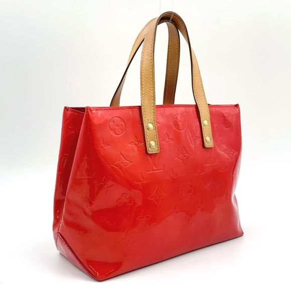 Louis Vuitton Reed PM Monogram Vernis Monogram Vernis Enamel Leather Red Shoulder Bags